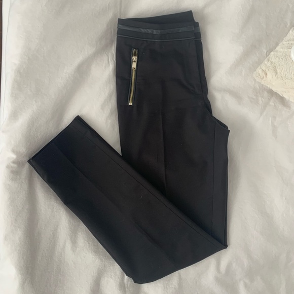 H&M Black Pleated Trousers - Picture 1 of 4